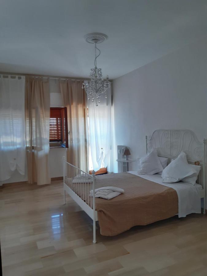 Castello Aragonese Suites Taranto Eksteriør billede